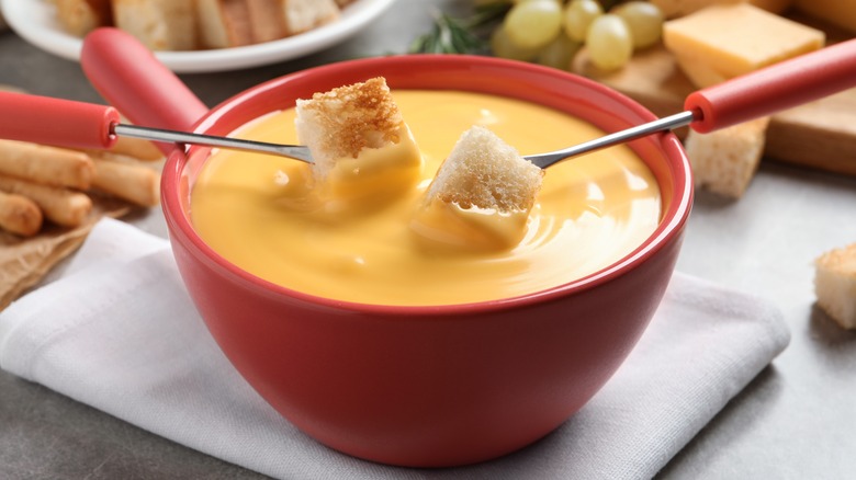 Cheese fondue