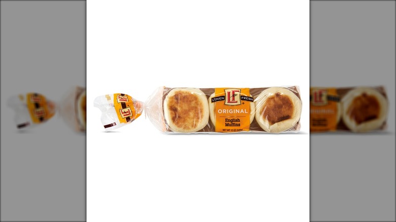 A package of L'oven Fresh Plain English Muffins from Aldi