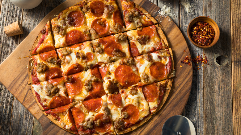 St Louis pizza on board