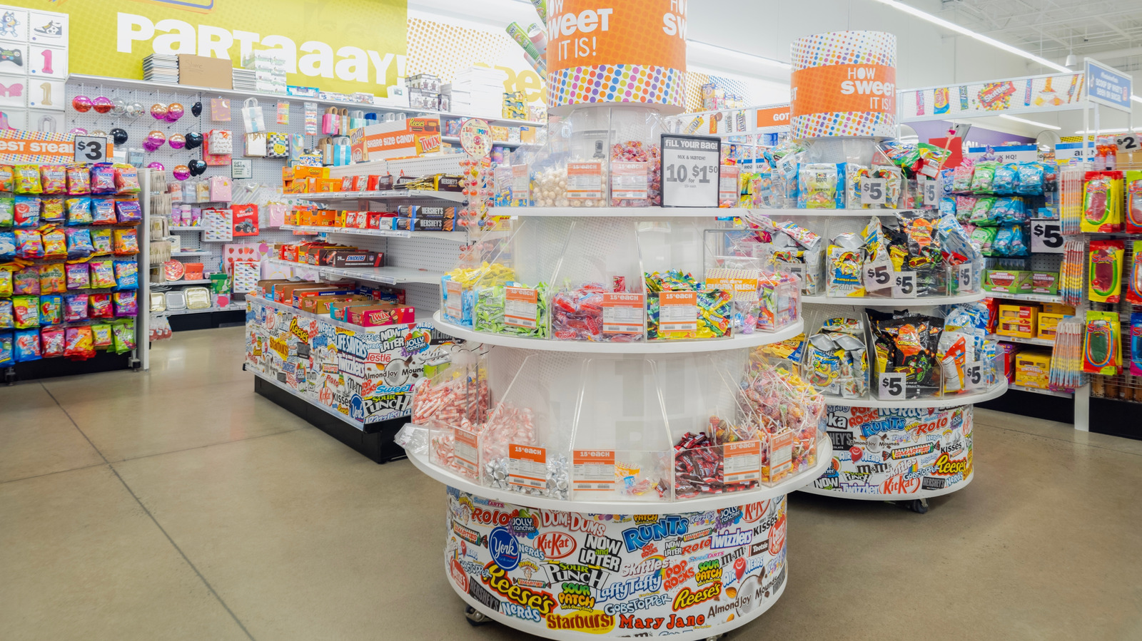 <a href="https://www.foodrepublic.com/2203495/must-have-five-below-candy/" target="_blank">15 Must-Have Five Below Candies You Need To Try</a>