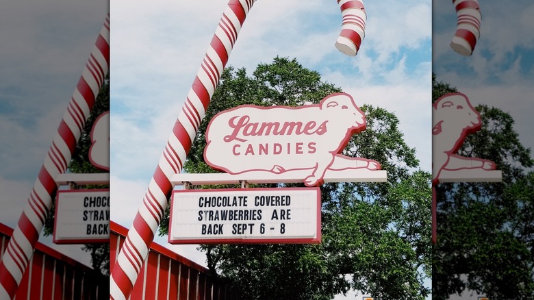Lammes Candies outdoor sign