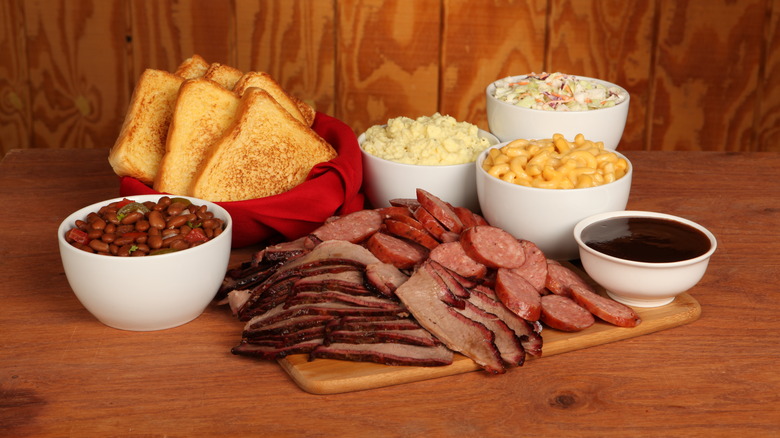 Soulman's sliced meat and sides