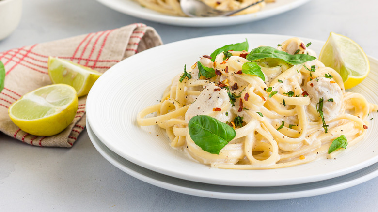 Chicken alfredo with lemon