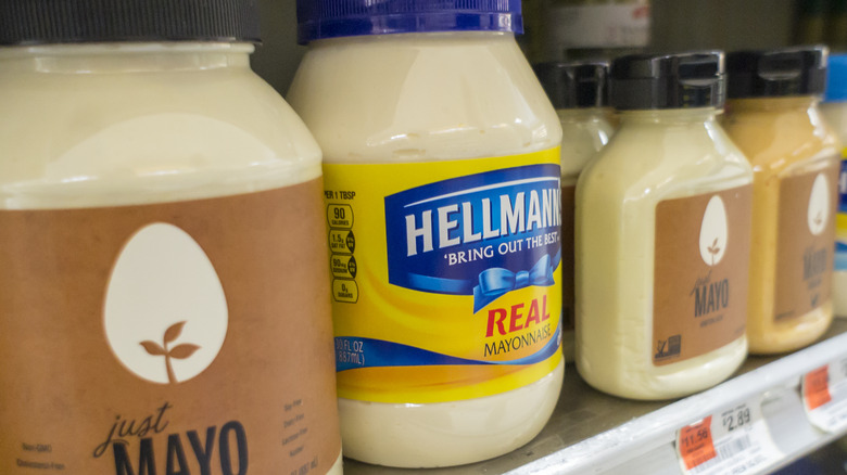 mayonnaise jar