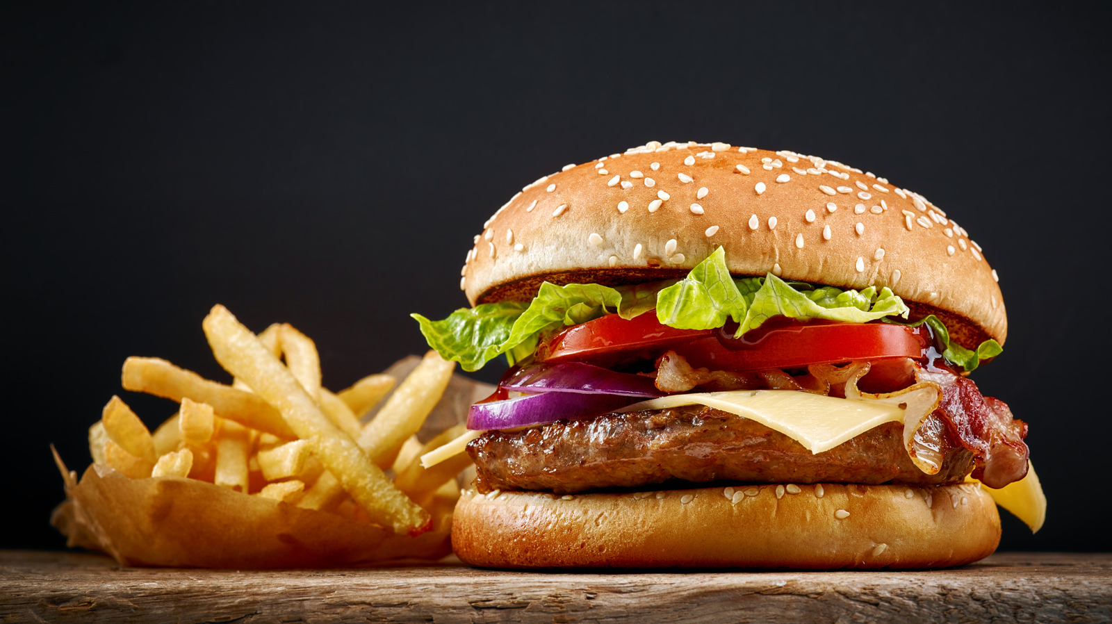 <a href="https://www.foodrepublic.com/1869138/burger-restaurants-austin-texas-p-terry-hopdoddy/" target="_blank">2 Iconic Burger Restaurants You Didn’t Know Originated In Austin, TX</a>