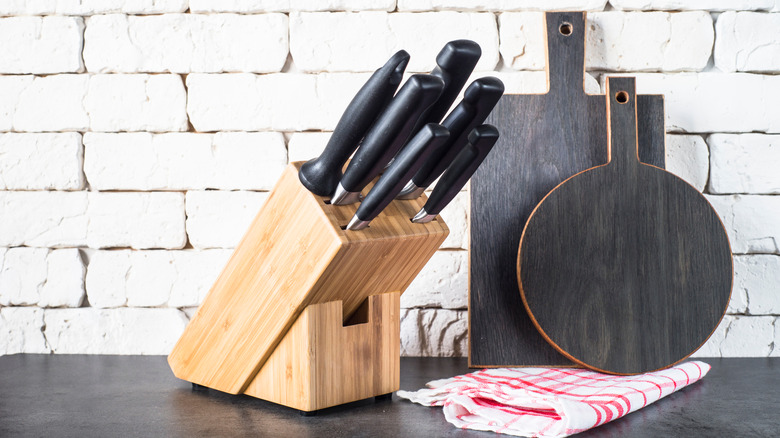 set of knives wooden block