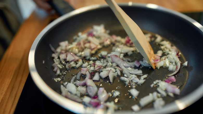 sautéed onions