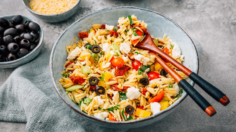 orzo pasta salad 