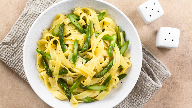 24 Pasta Recipes For Easy Weeknight Dinners