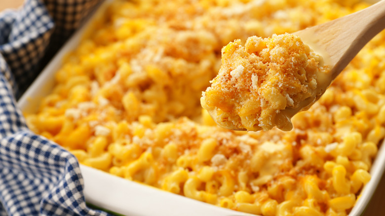 baked macaroni and cheese