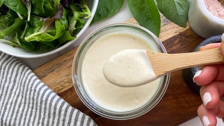 Alabama white barbecue sauce