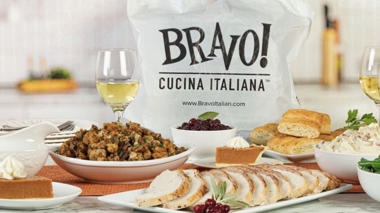 Bravo! bag with turkey and Thanksgiving sides