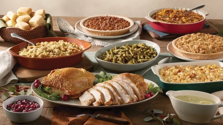 Cracker Barrel Old Country Store Thanksgiving feast