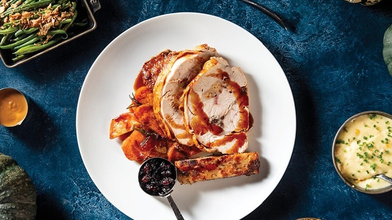 plate of Thanksgiving turkey