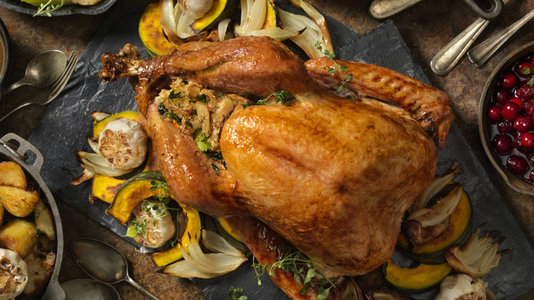 roast turkey with trimmings