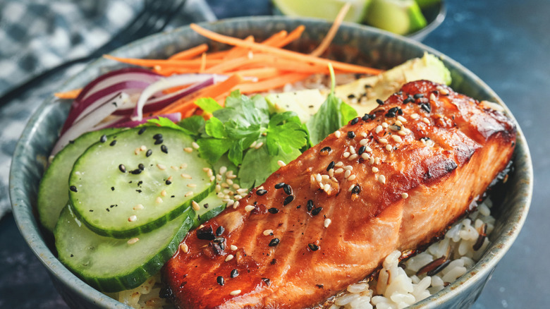 Salmon and vegetable bowl