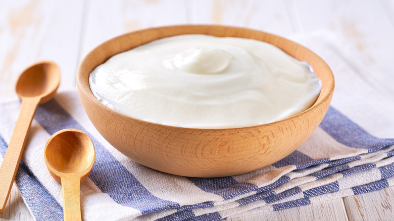 A bowl of Greek yogurt