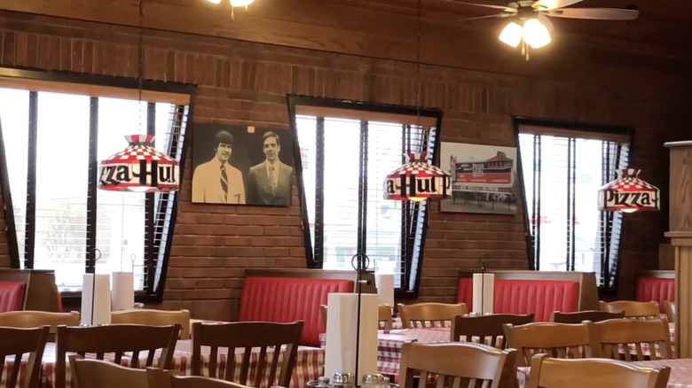 Interior of an old-school Pizza Hut