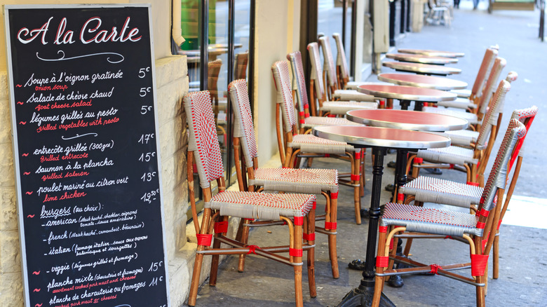 Street café in France with à la carte menu