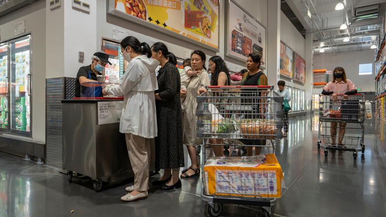 customers queue for Costco samples
