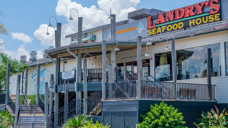 exterior of Landry's Seafood House restaurant