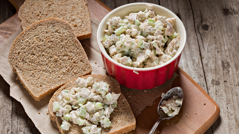 chicken salad sandwich