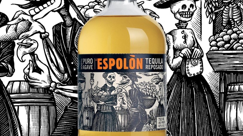 Espolòn Reposado bottle
