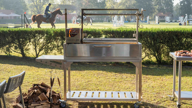 Tagwood's﻿ BBQ Argentine Santa Maria Wood Fire & Charcoal Gaucho Grill