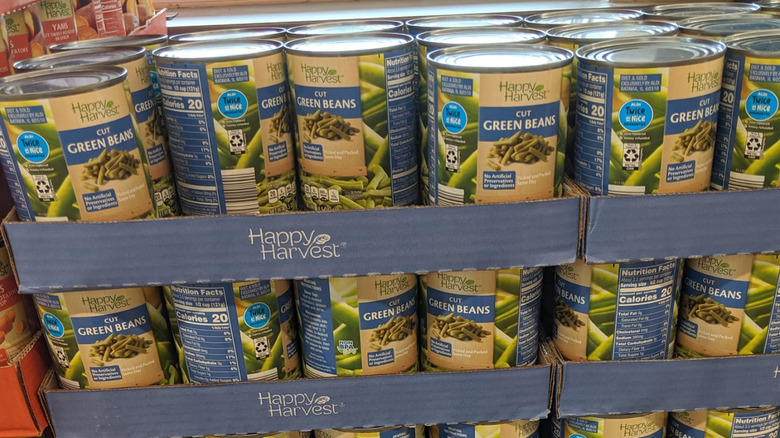 Cans of Happy Harvest Canned Cut Green Beans in Aldi