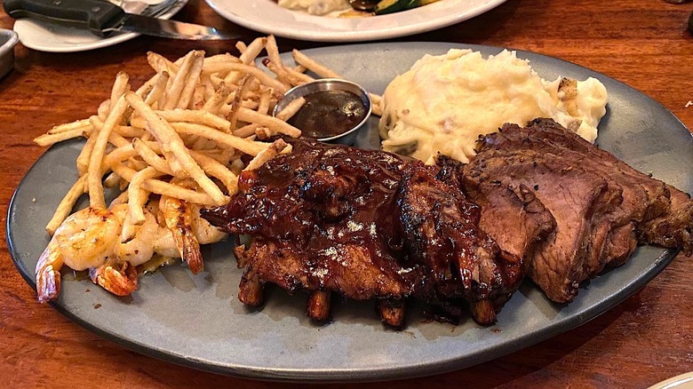 Steak dinner at Claim Jumper