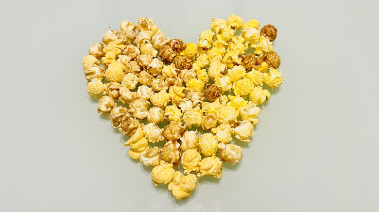 Heart shape of caramel and cheese popcorn