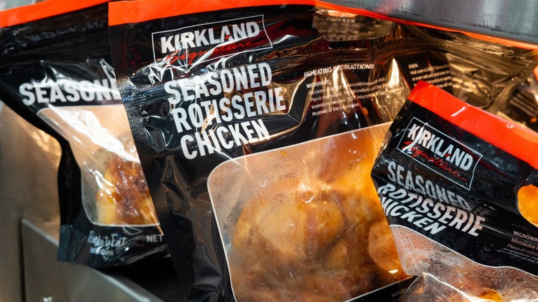 Costco bagged rotisserie chickens
