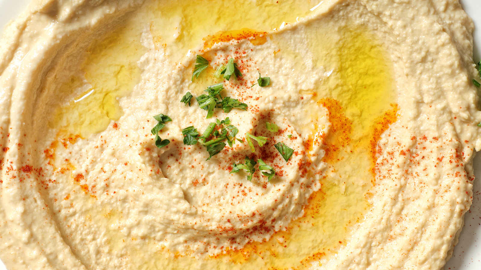 <a href="https://www.foodrepublic.com/2079672/ways-use-hummus-cooking/" target="_blank">7 Ways To Use Hummus In Everyday Cooking</a>
