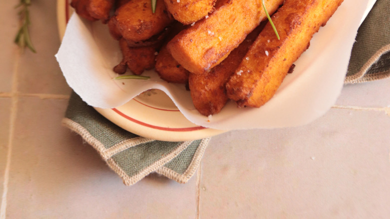 Chickpea french fries with fresh rosemary and salt