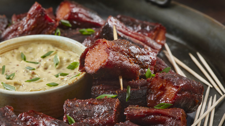 Smoked hot dogs with creamy dip