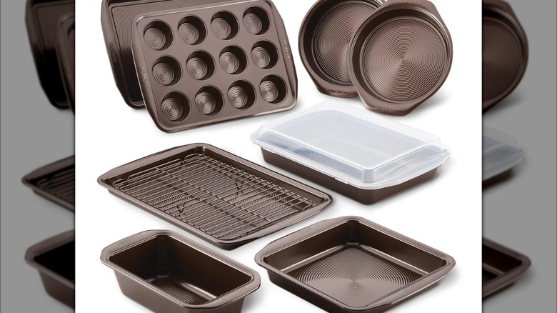 Circulon 10-Piece Bakeware Set