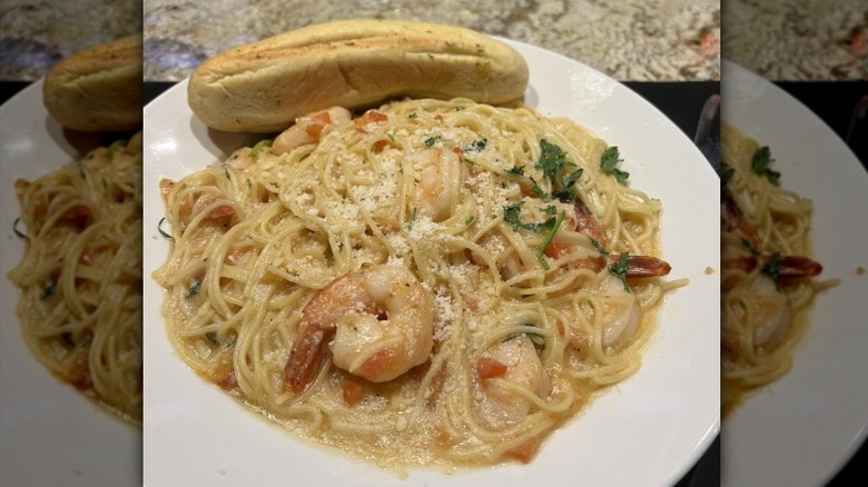 A plate of Shrimp Scampi at BJ's Brewhouse