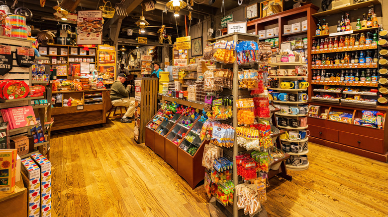 Interior shelves and displays of a Cracker Barrel Old Country Store