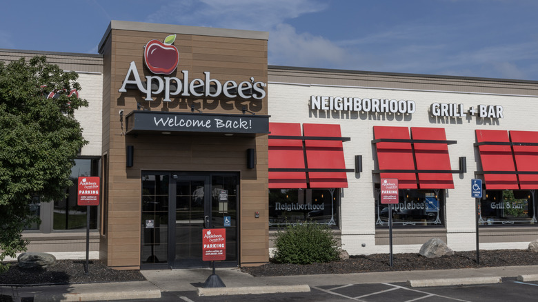 An Applebee's restaurant