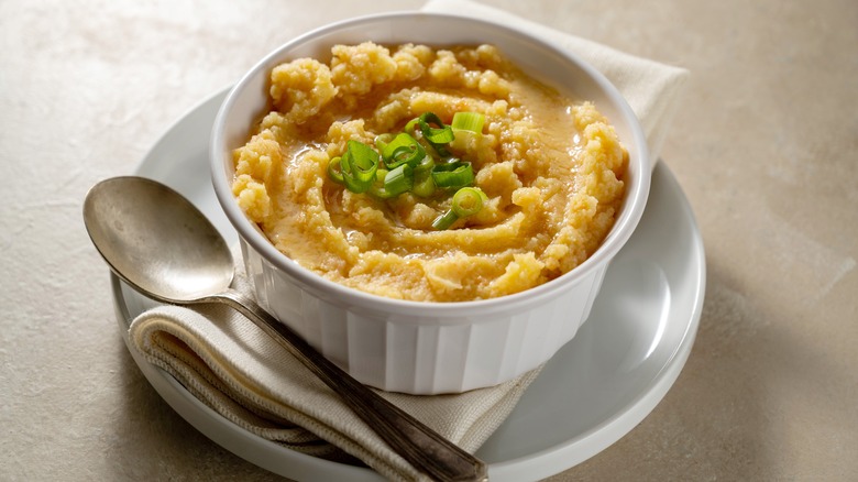 Mashed rutabaga in bowl