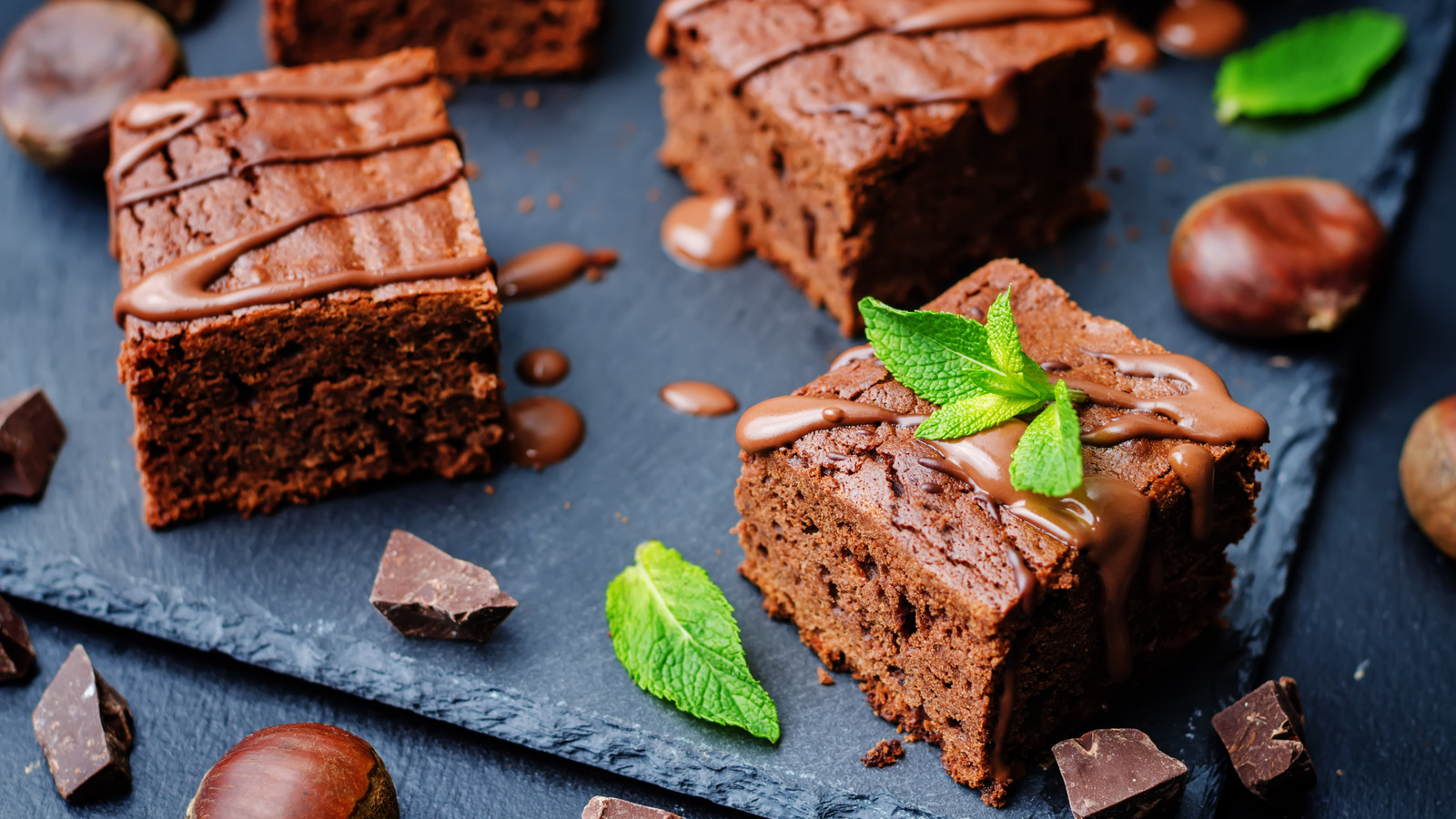 <a href="https://www.foodrepublic.com/2073277/aldi-find-upgrade-brownies-cannoli-dip/" target="_blank">A Beloved Aldi Find Will Instantly Upgrade Your Brownies</a>