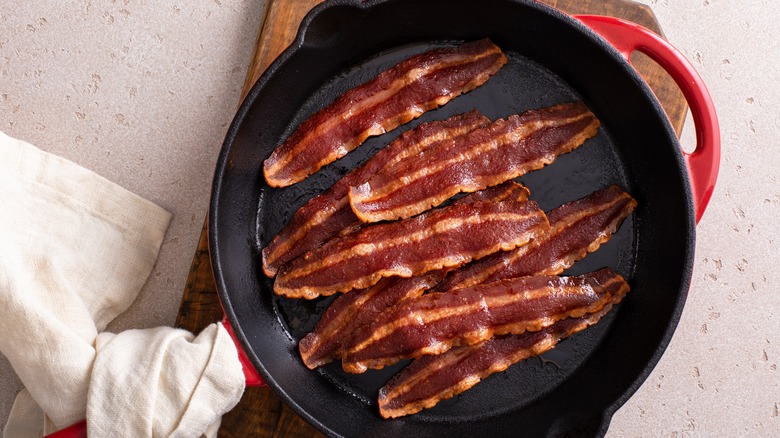 turkey bacon in pan