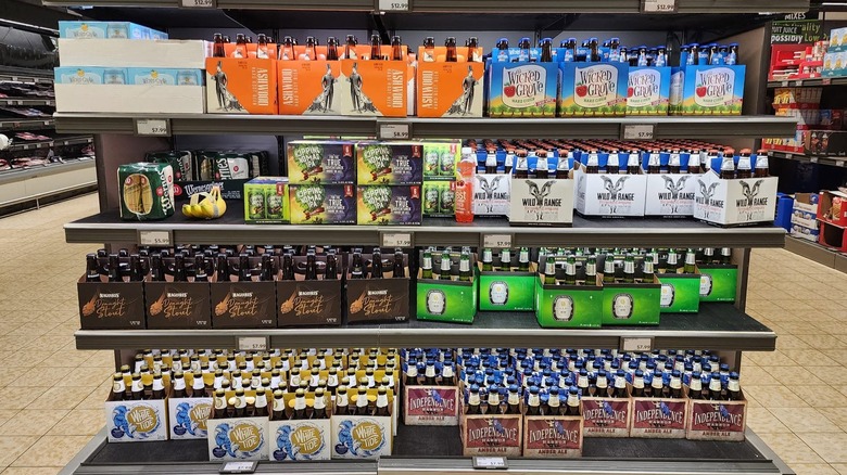 End cap of beer at Aldi US