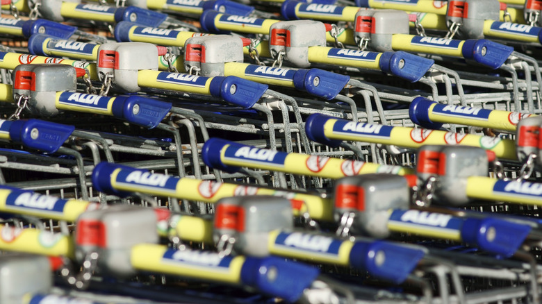 Aldi shopping carts with coin slots