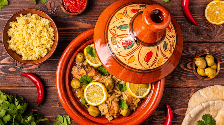 tagine with lemon slices
