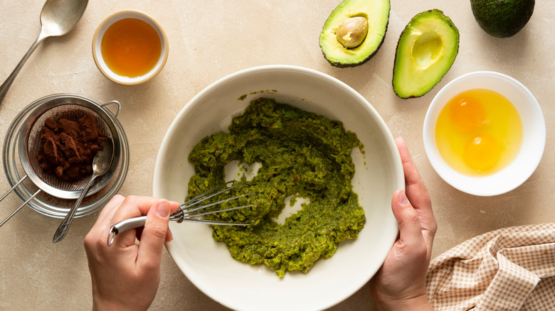 Mashed avocado for baking