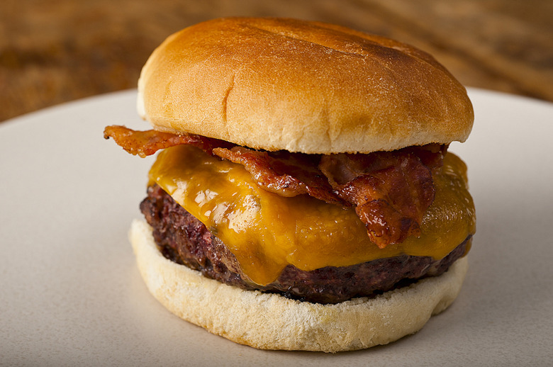 Bacon Cheddar Burger Recipe