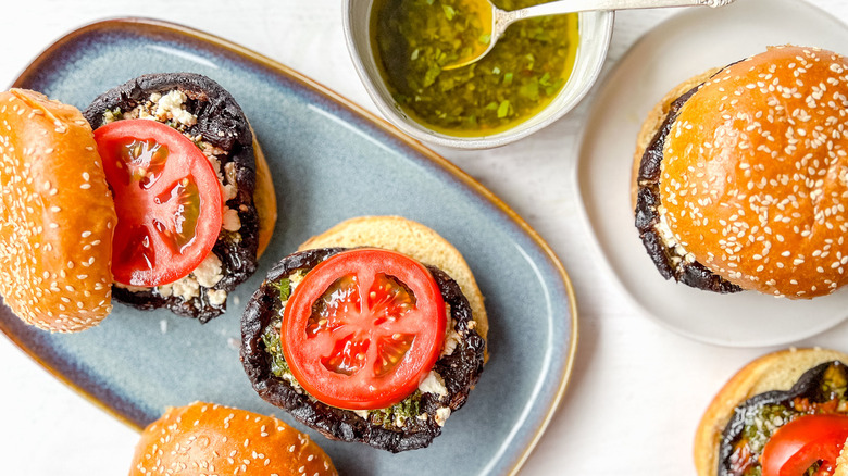 cooked mushroom on hamburger bun