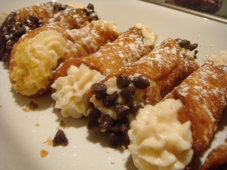 This'll have you saying "Holy Cannoli!"