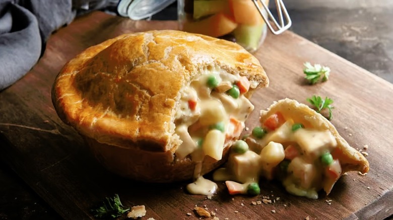 Claim Jumper Steakhouse & Bar chicken pot pie